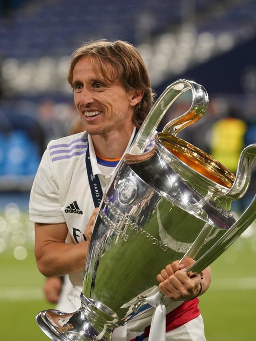 亚洲杯足球赛外围赛：我国雄狮队踢和香港队