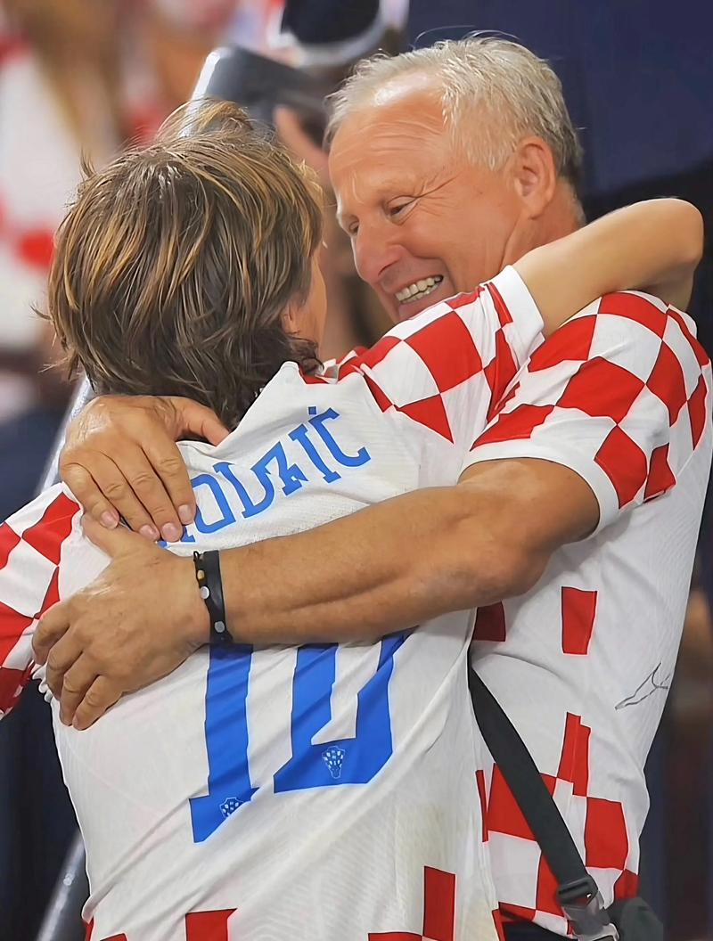 麻将中盘判断容易错在哪（麻将中盘判断易错点解析）